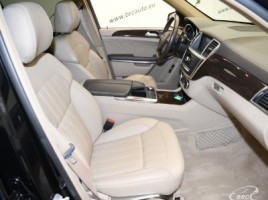 Mercedes-Benz GL450 | 4