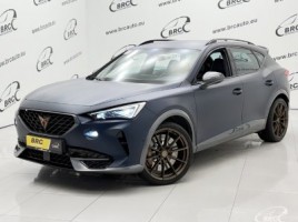 Cupra Formentor cross-country