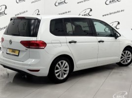 Volkswagen Touran | 1