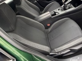 Peugeot 308, 1.2 l., hatchback | 4