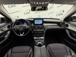 Mercedes-Benz C200 | 2