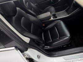 Tesla Model 3, sedanas | 4
