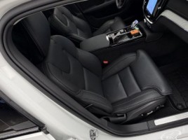 Volvo V60, 2.0 l., Универсал | 4