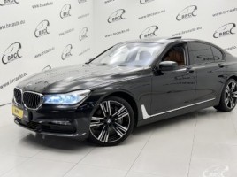 BMW 750 sedanas