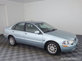 Volvo S40 sedanas