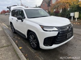 Lexus LX класс внедорожник