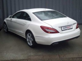 Mercedes-Benz CLS350 | 3