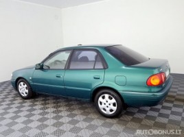 Toyota Corolla, 1.6 l., Седан | 3