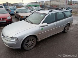 Opel Vectra | 1