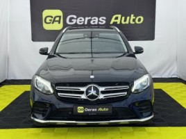 Mercedes-Benz GLC350, Внедорожник | 1