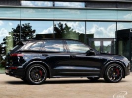 Porsche Cayenne visureigis