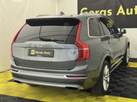 Volvo XC90 | 3