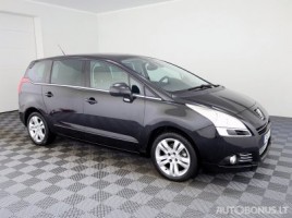 Peugeot 5008 минивэн