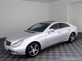 Mercedes-Benz CLS320 | 1