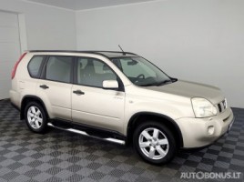 Nissan X-Trail visureigis