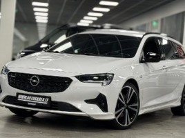 Opel Insignia universalas