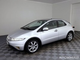 Honda Civic, 1.8 l., hečbekas | 1