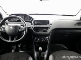 Peugeot 208 | 4