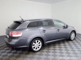 Toyota Avensis, 2.0 l., universal | 2