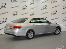 Mercedes-Benz E220 | 1