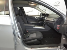 Mercedes-Benz E220 | 2