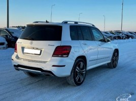 Mercedes-Benz GLK350 | 1