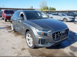 Audi Q8 cross-country