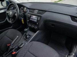Skoda Octavia, 1.6 l., Универсал | 4
