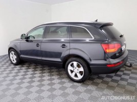 Audi Q7 | 3