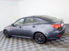 Lexus IS 220 | 3