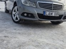 Mercedes-Benz C180 | 3