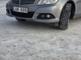 Mercedes-Benz C180 | 4