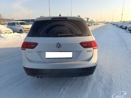 Volkswagen Tiguan, 2.0 l., cross-country | 3