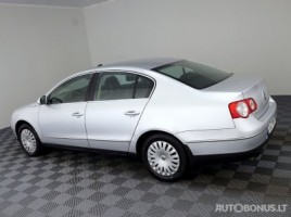 Volkswagen Passat, 2.0 l., Седан | 3