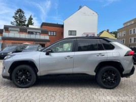 Toyota RAV4, 2.5 l., universal | 3