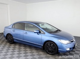 Honda Civic saloon