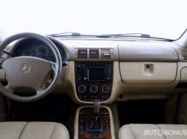 Mercedes-Benz ML270 | 4