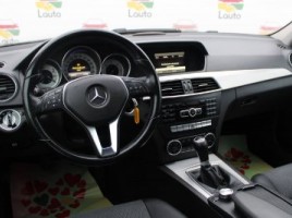Mercedes-Benz C180, 2.0 l. | 4