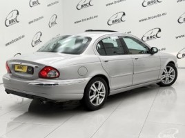 Jaguar X-Type, 3.0 l., saloon | 1