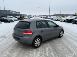 Volkswagen Golf, 1.6 l., hatchback | 1
