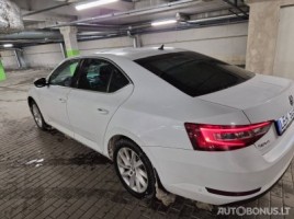 Skoda Superb, 2.0 l., sedanas | 4