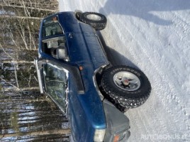 Nissan Terrano, 2.7 l., visureigis | 4