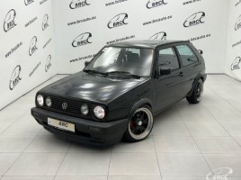 Volkswagen Golf hatchback