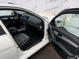 Mercedes-Benz C220, 2.1 l., universalas | 2
