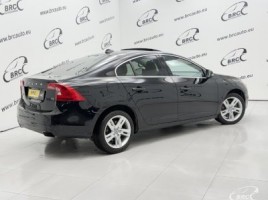 Volvo S60 | 1
