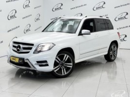 Mercedes-Benz GLK350 cross-country