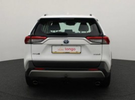 Toyota RAV4 | 4
