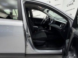 Toyota RAV4, 2.0 l., visureigis | 3