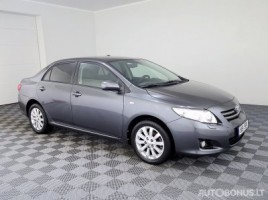 Toyota Corolla sedanas