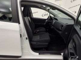 Toyota Yaris, 1.5 l., Хэтчбек | 3